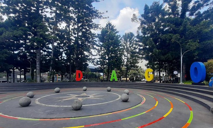 10 Rekomendasi Wisata Terbaik di Kota Bandung