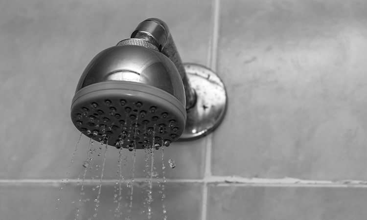5 Rekomendasi Merek Shower Terbaik untuk Kamar Mandi Anda
