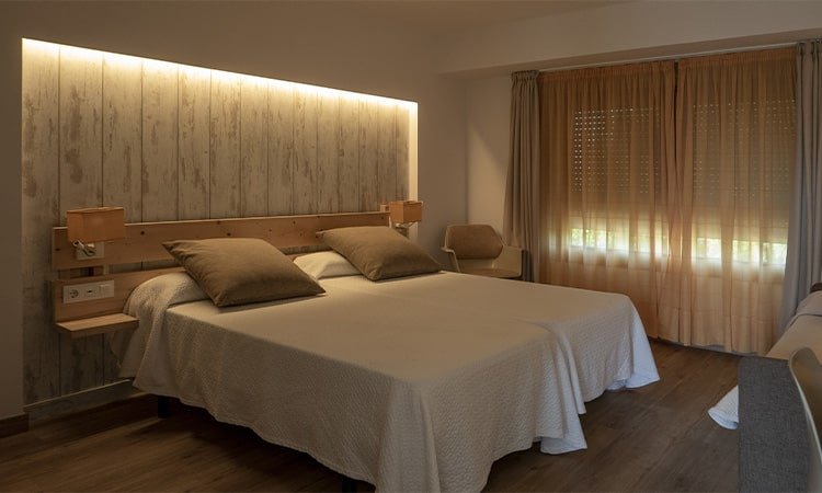 7 Tips Memilih Lampu untuk Kamar Tidur yang Ideal