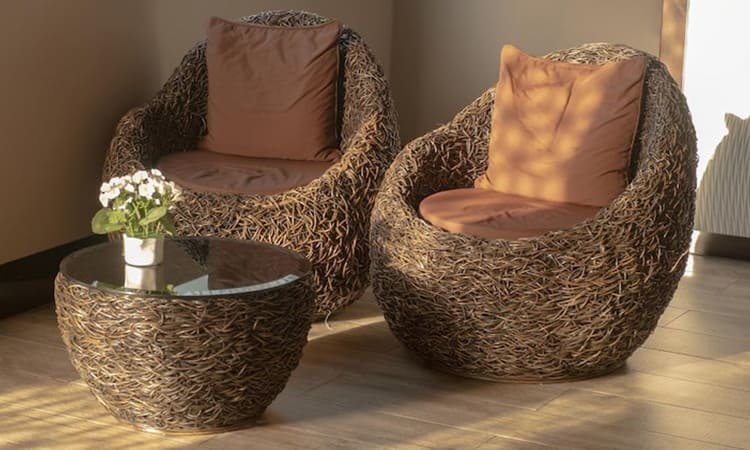 Furnitur Anyaman & Dekorasi dari Serat Alami: Tren Interior Ramah Alam 2025