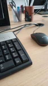 Jenis perabotan rumah