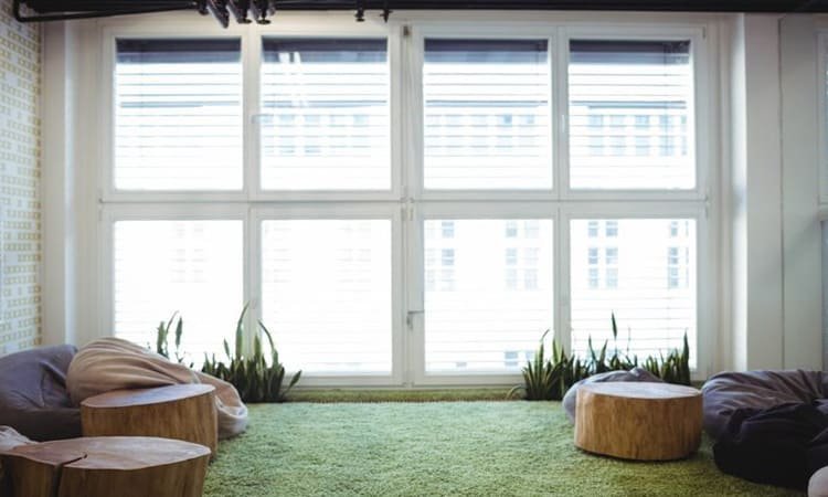 Ribbon Windows sebagai Tren Fasad Ruang Terang di 2025