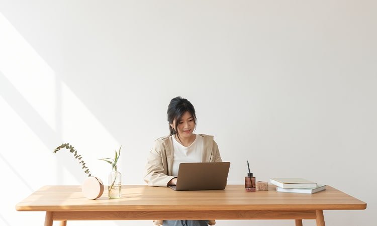 Tips Menata Ruang Kerja di Rumah untuk Pekerja Remote!