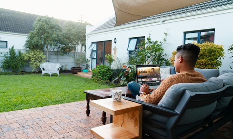 Retret Pribadi Demi Kedamaian? Berikut 6 Tips Transformasi Halaman Belakang Menjadi Ruang Retret Pribadi