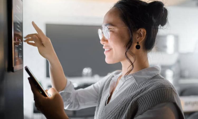 Tren Arsitektur Interaktif di 2025: Bangunan yang Merespons Penghuni dan Lingkungan