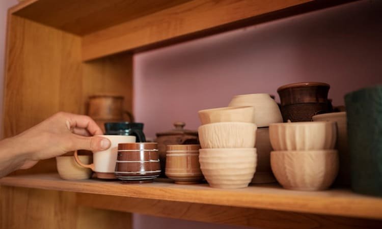 Recessed Wall Shelves dan Rak Tembus Dinding: Solusi Minimalis dan Efisien untuk Rumah Modern