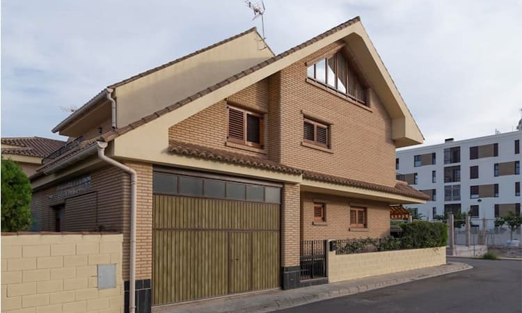 7 Kesalahan Desain Eksterior Rumah yang Membuat Tampilan Terlihat Murah